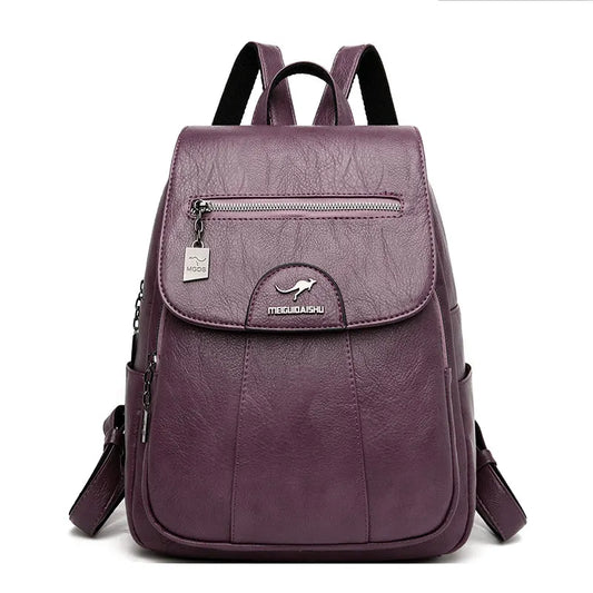 Mochila Feminina em Couro